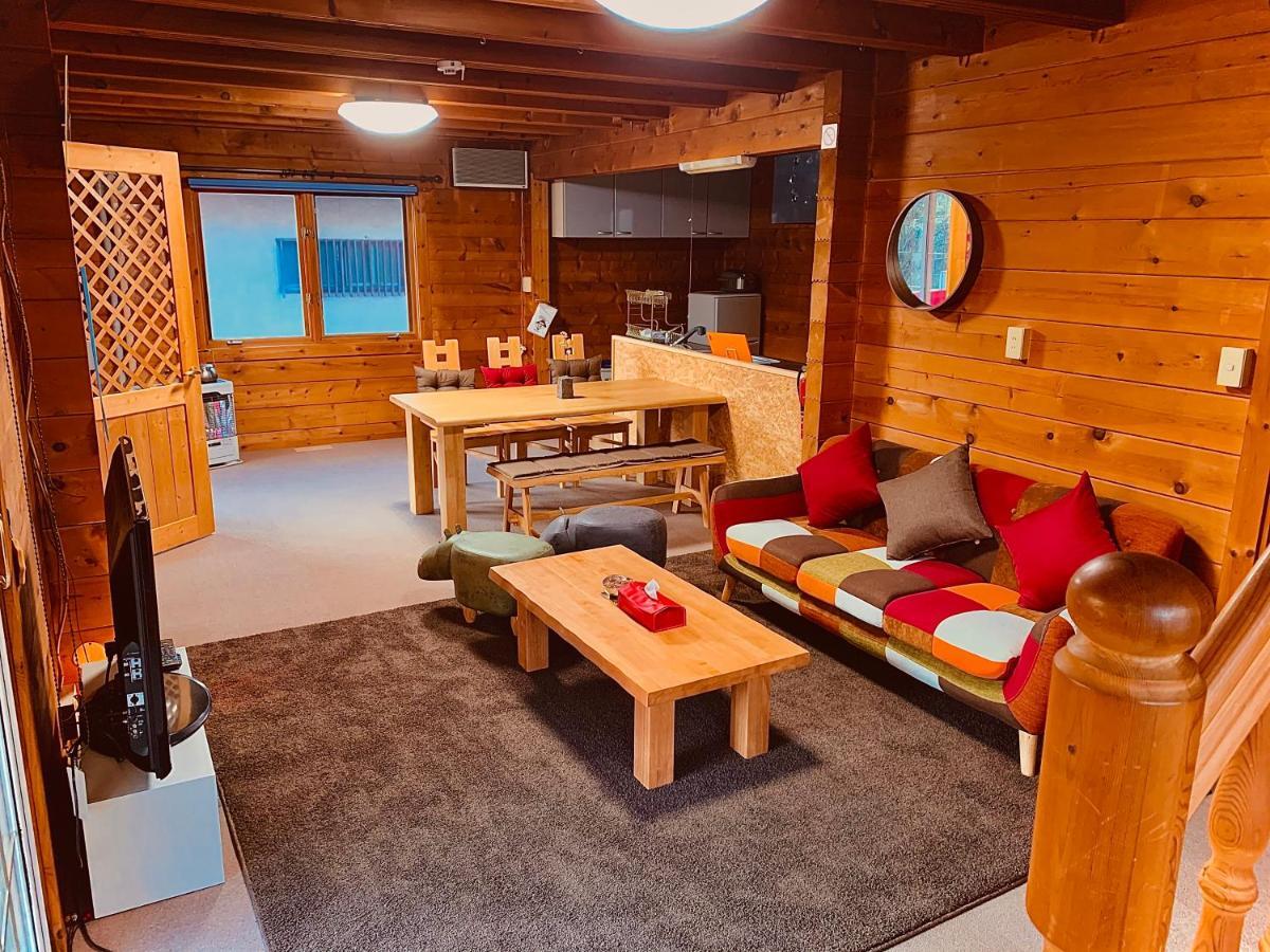 Villa Tomy'S Log House - Need Car Shiraoi Esterno foto